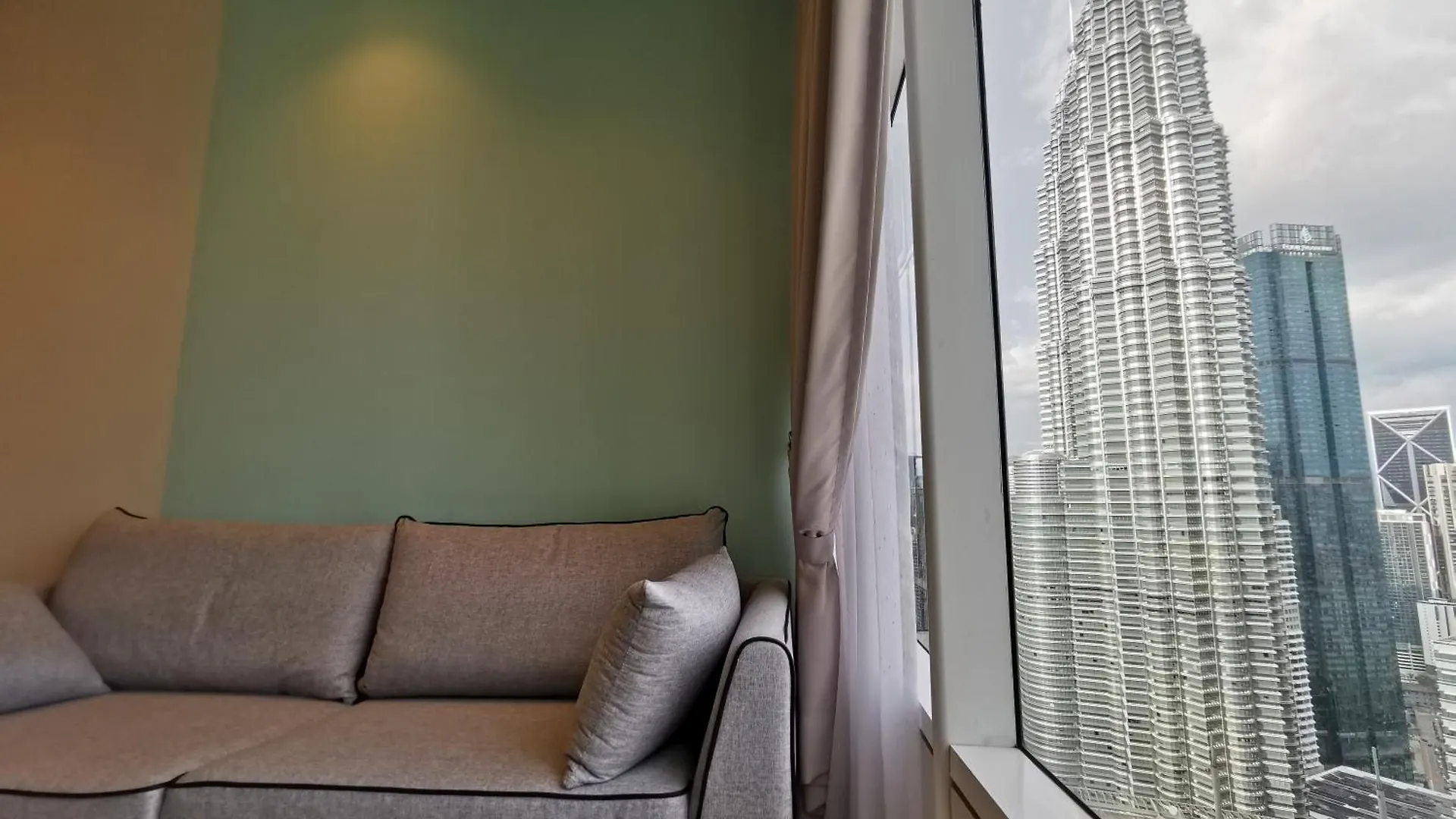 Sky Suites Klcc By Deep Sleep Kuala Lumpur
